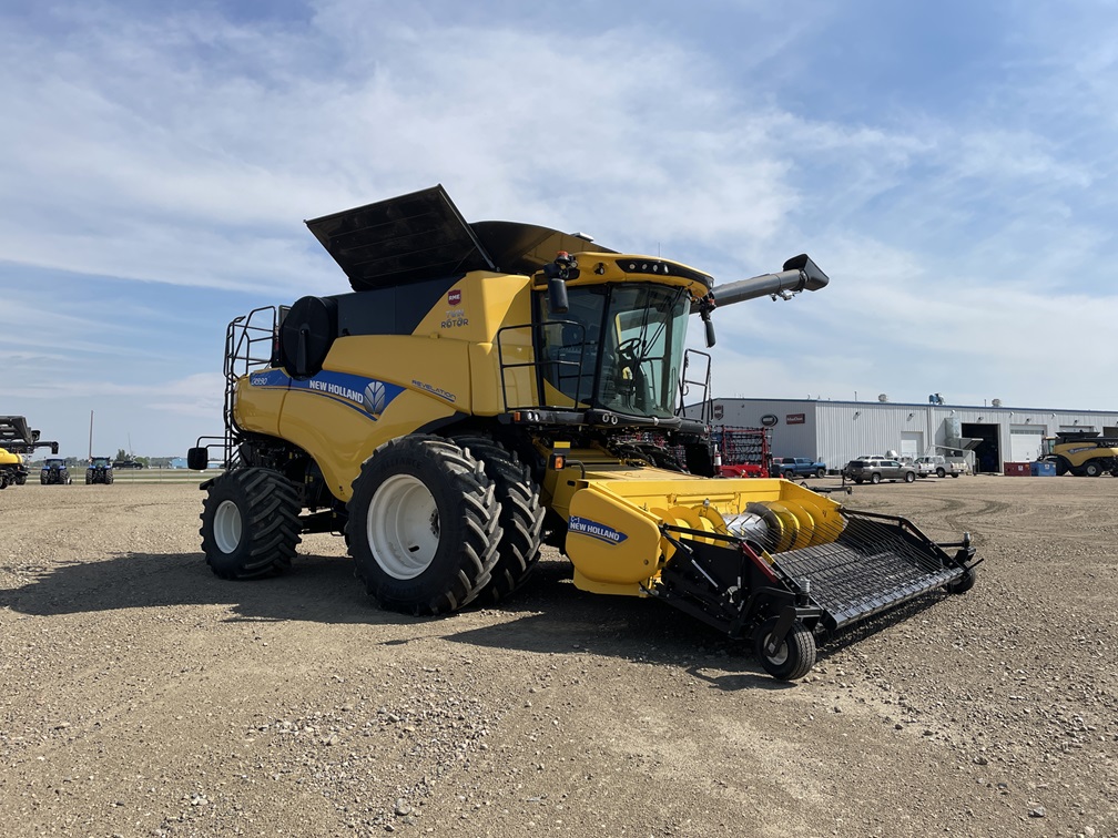 2019 New Holland CR9.90 Combine