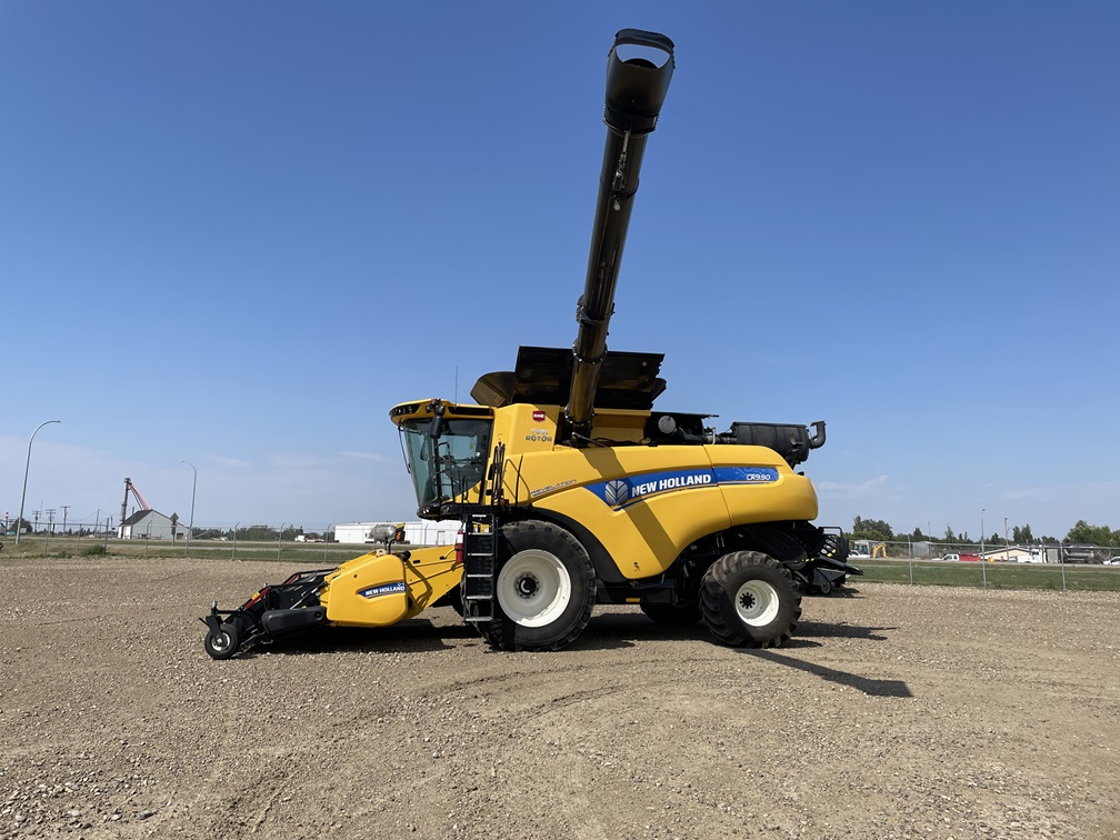 2019 New Holland CR9.90 Combine