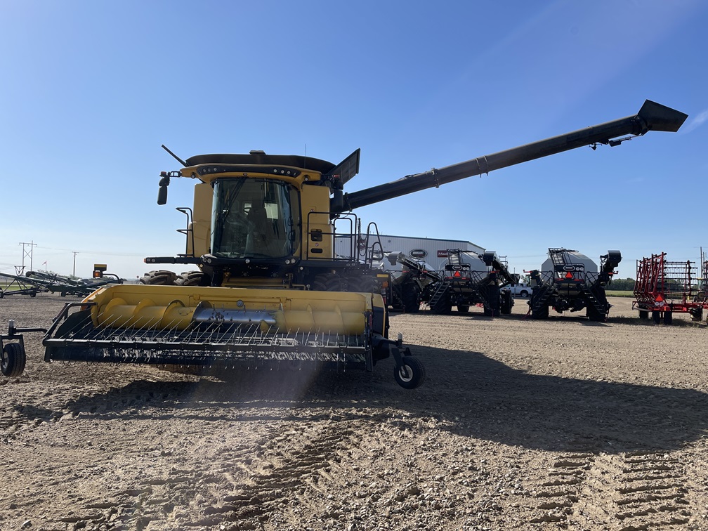 2019 New Holland CR9.90 Combine