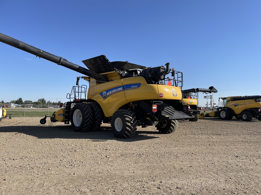 2019 New Holland CR9.90 Combine