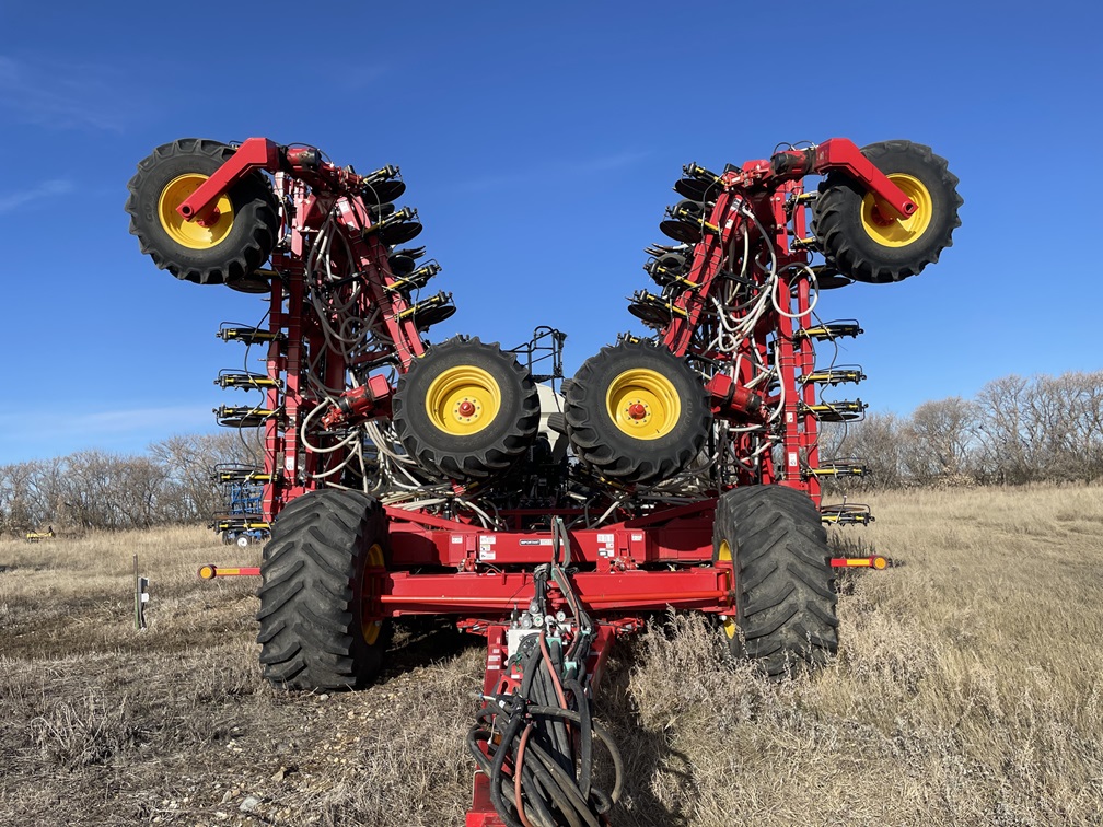 2017 Bourgault 3320-76 Seeding Tool