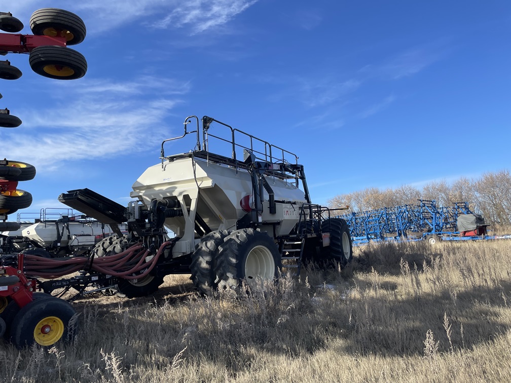 2017 Bourgault 3320-76 Seeding Tool