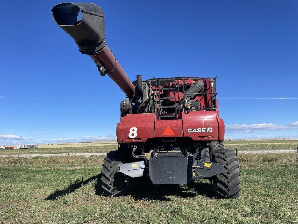 2024 Case 8250 Combine