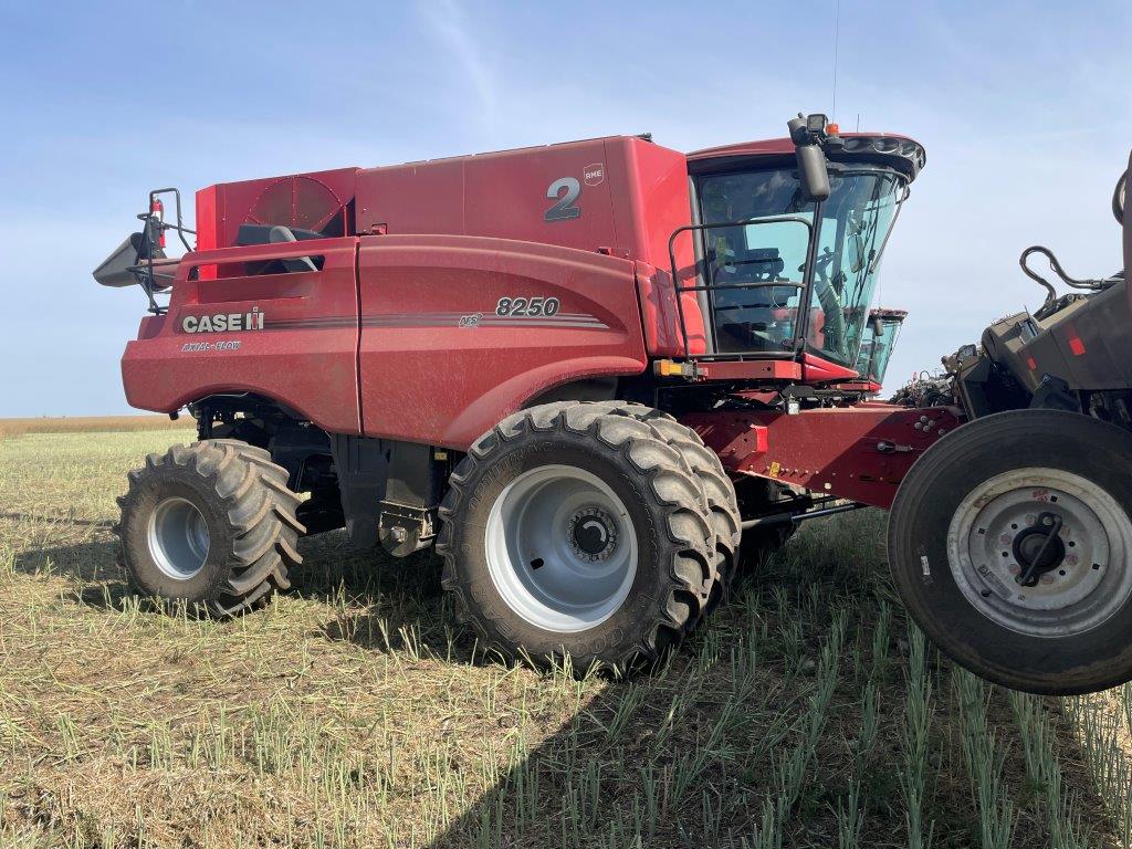 2024 Case 8250 Combine