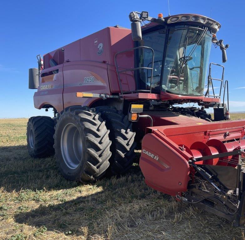 2023 Case 9250 Combine