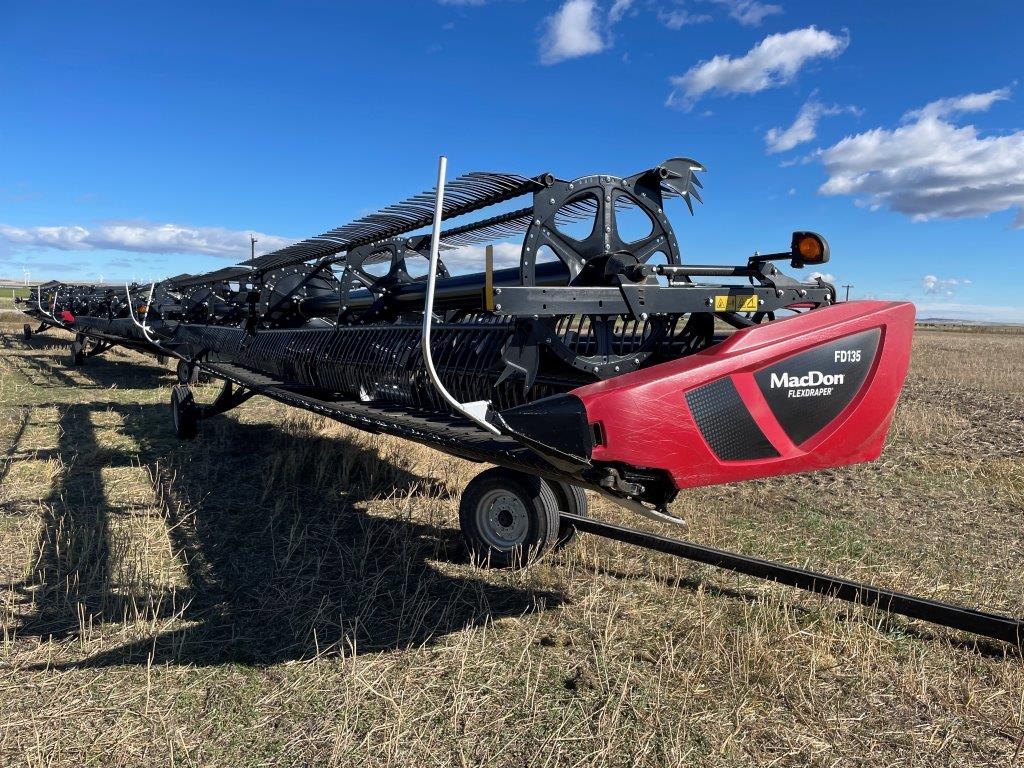 2022 MacDon FD135 Header Combine