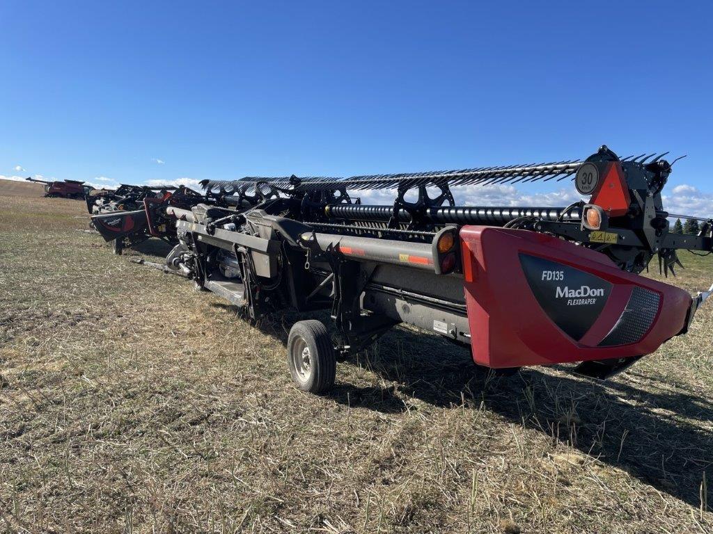 2022 MacDon FD135 Header Combine