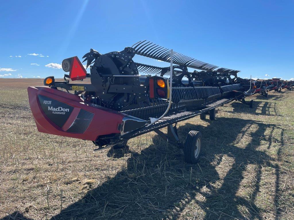 2022 MacDon FD135 Header Combine