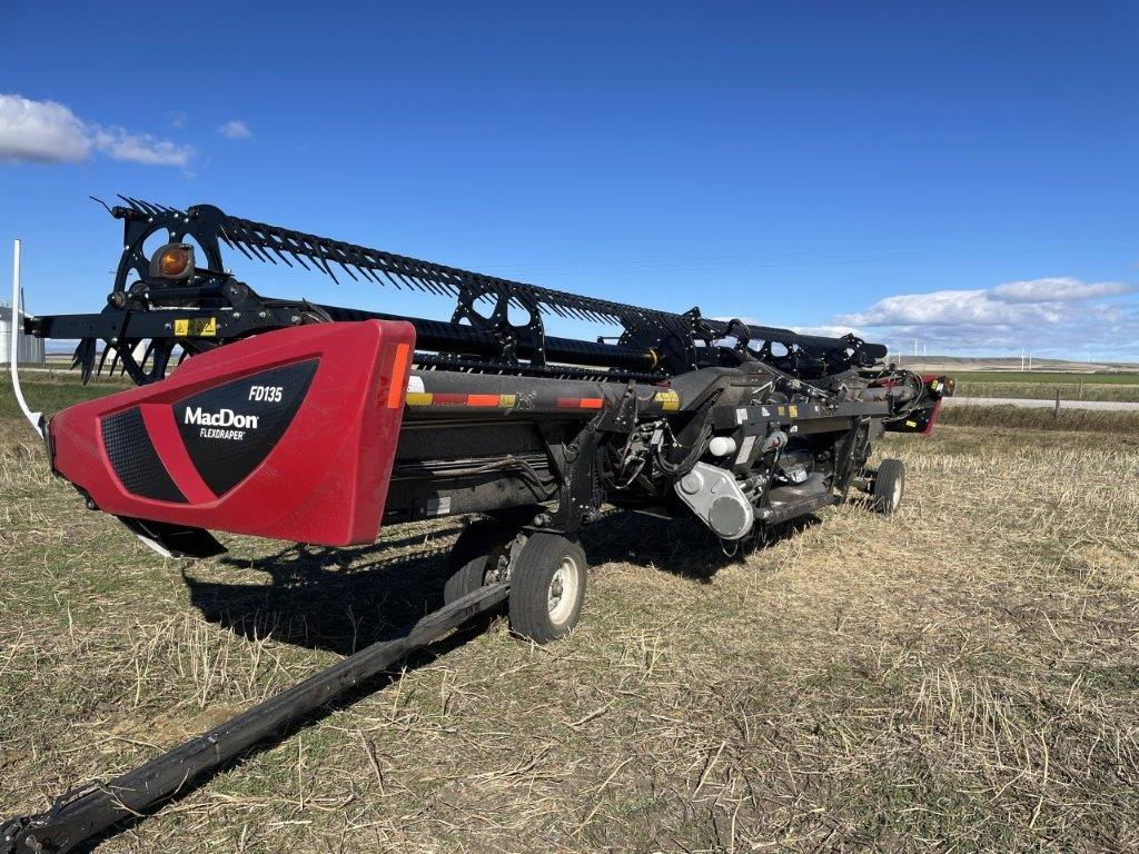 2022 MacDon FD135 Header Combine