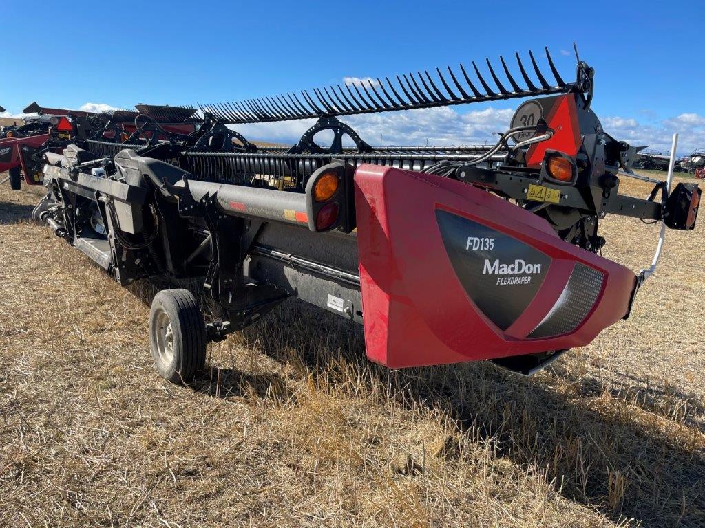 2022 MacDon FD135 Header Combine