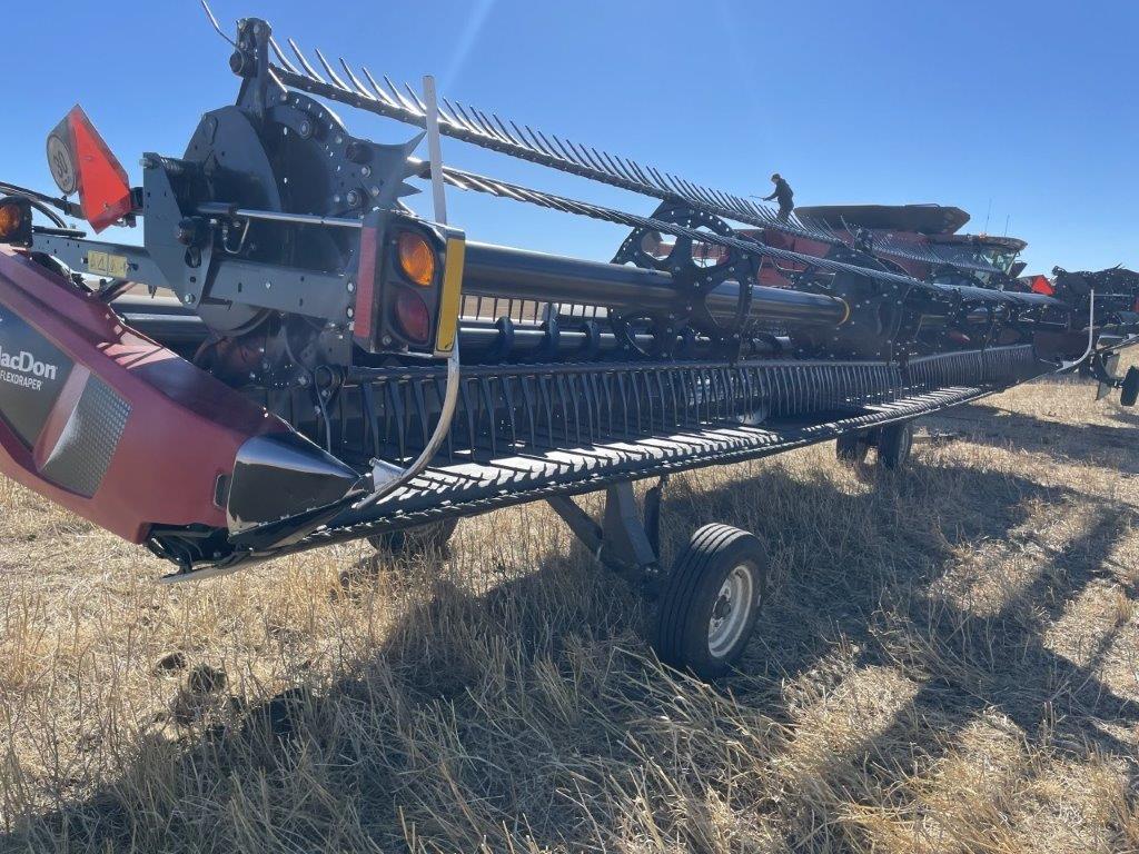 2022 MacDon FD135 Header Combine