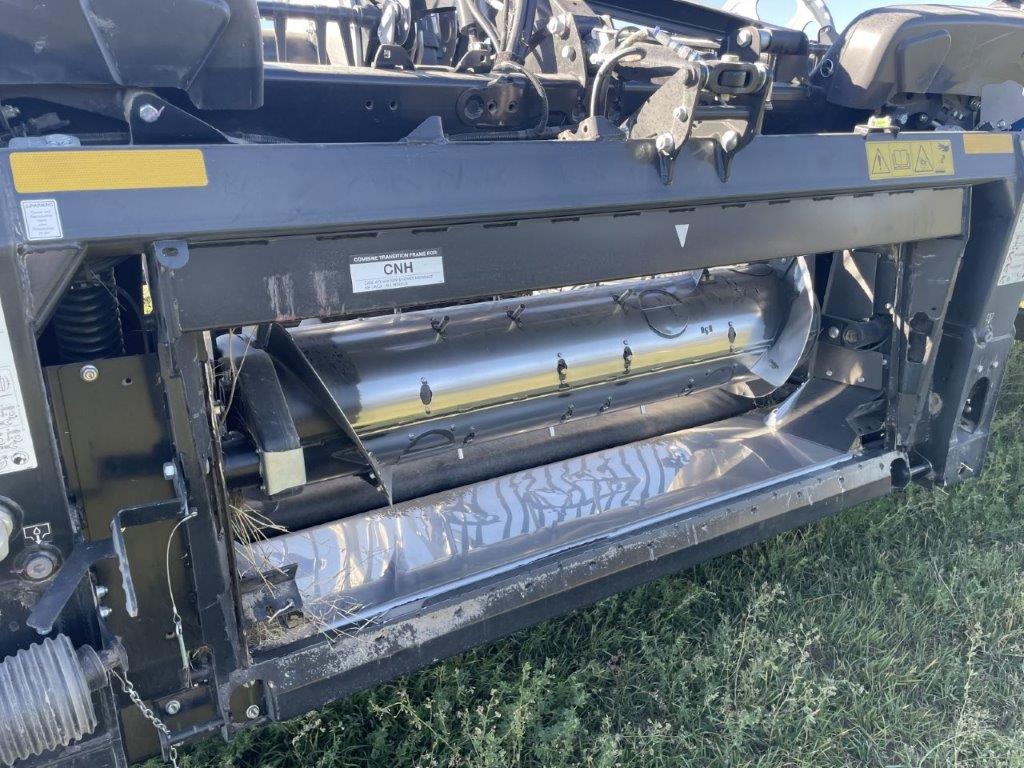 2024 MacDon FD240 Header Combine