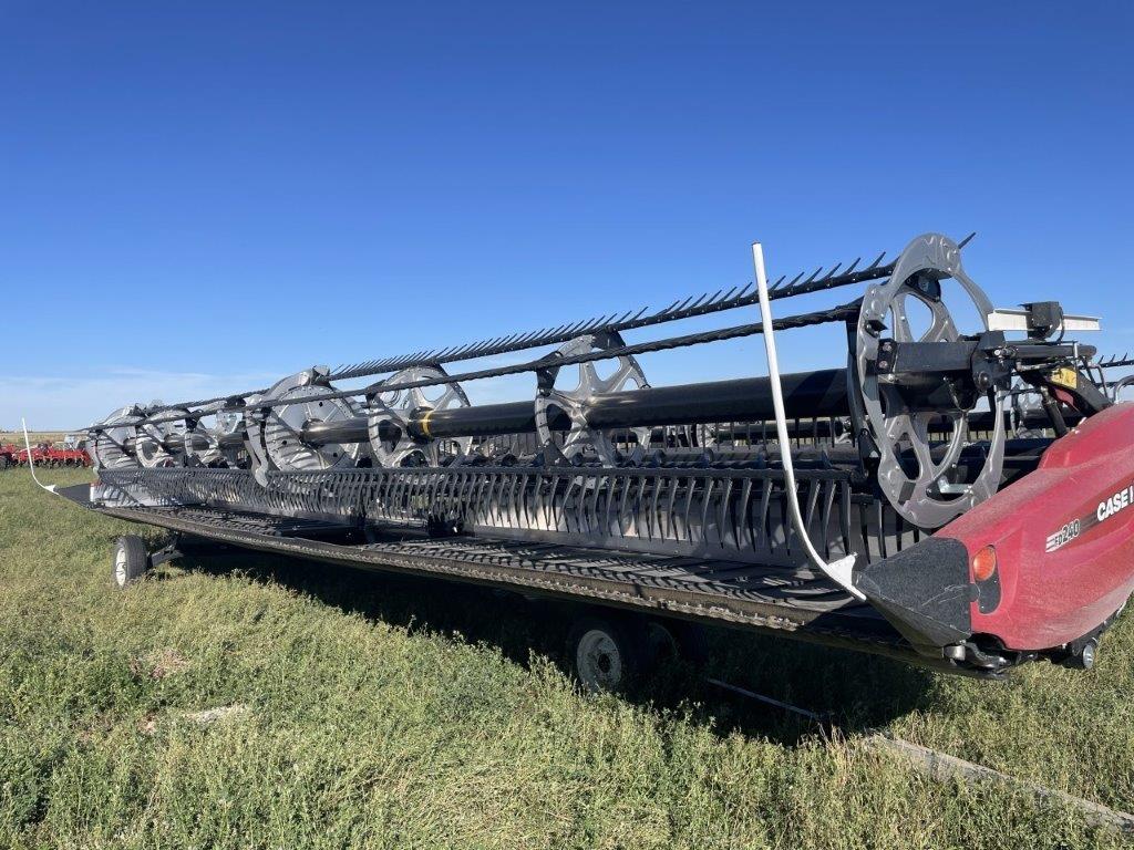 2024 MacDon FD240 Header Combine