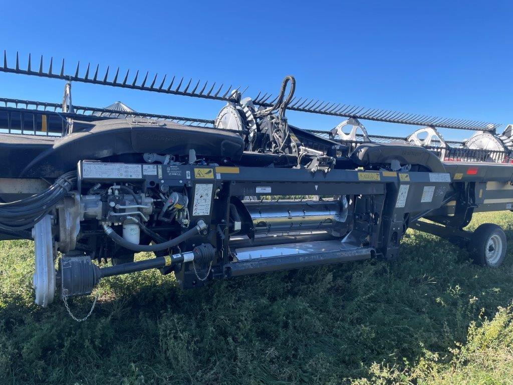 2024 MacDon FD240 Header Combine