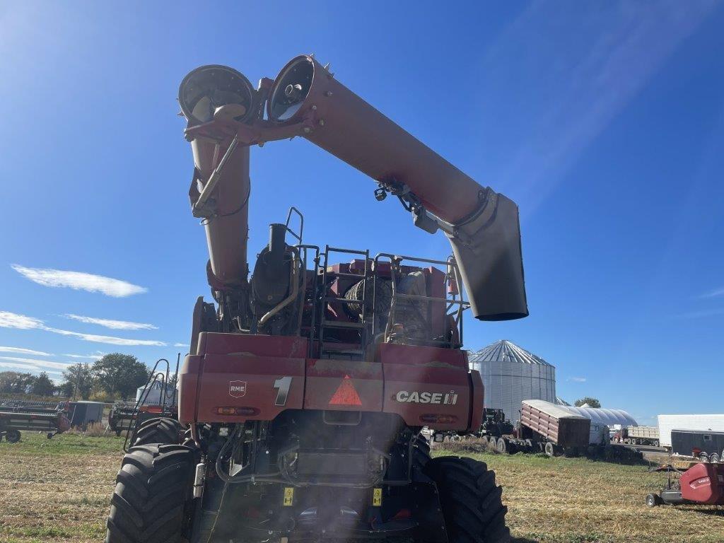 2023 Case 9250 Combine