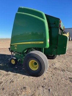 2017 John Deere 569 Baler/Round