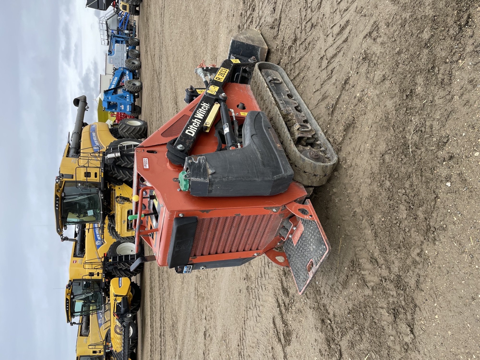 2012 Ditch Witch SK650 Compact Track Loader