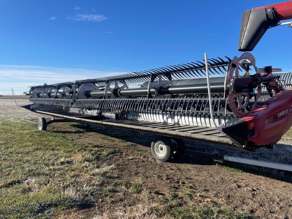 2024 MacDon FD240 Header Combine