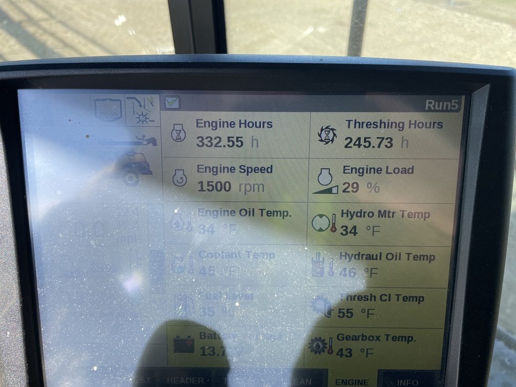 2024 New Holland CR9.90 Combine