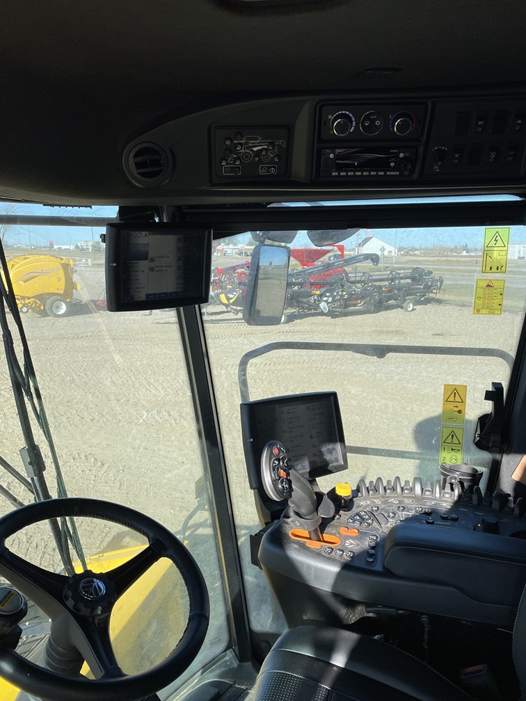 2024 New Holland CR9.90 Combine