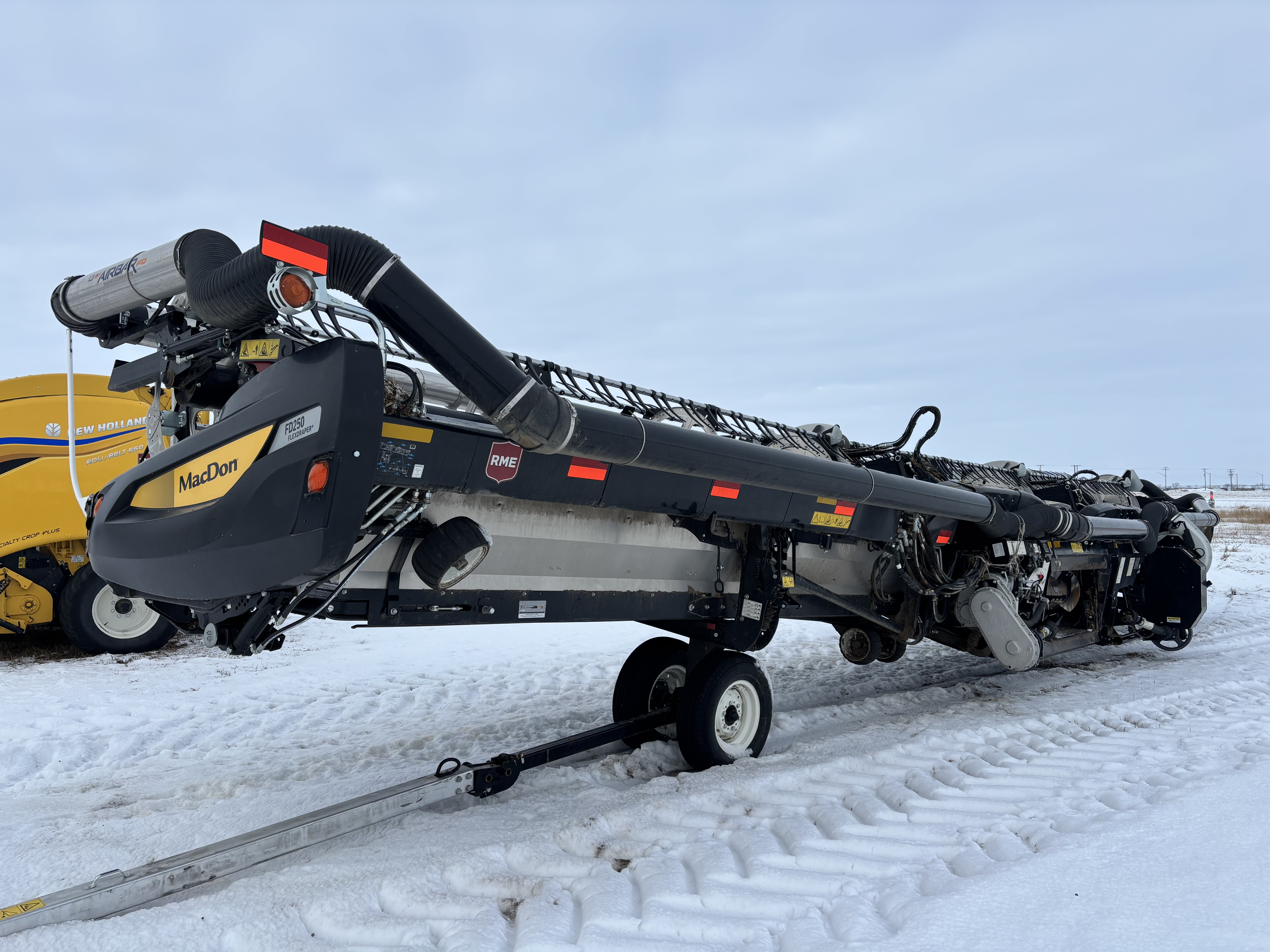 2022 MacDon FD250 Header Combine