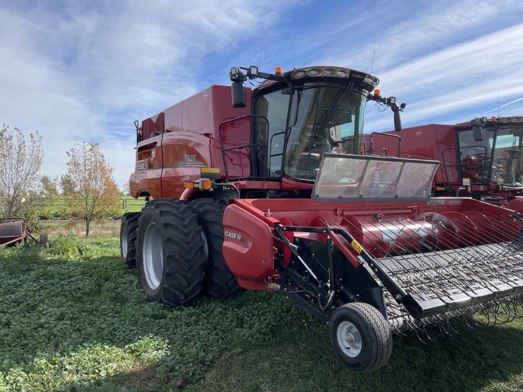 2024 Case 8250 Combine
