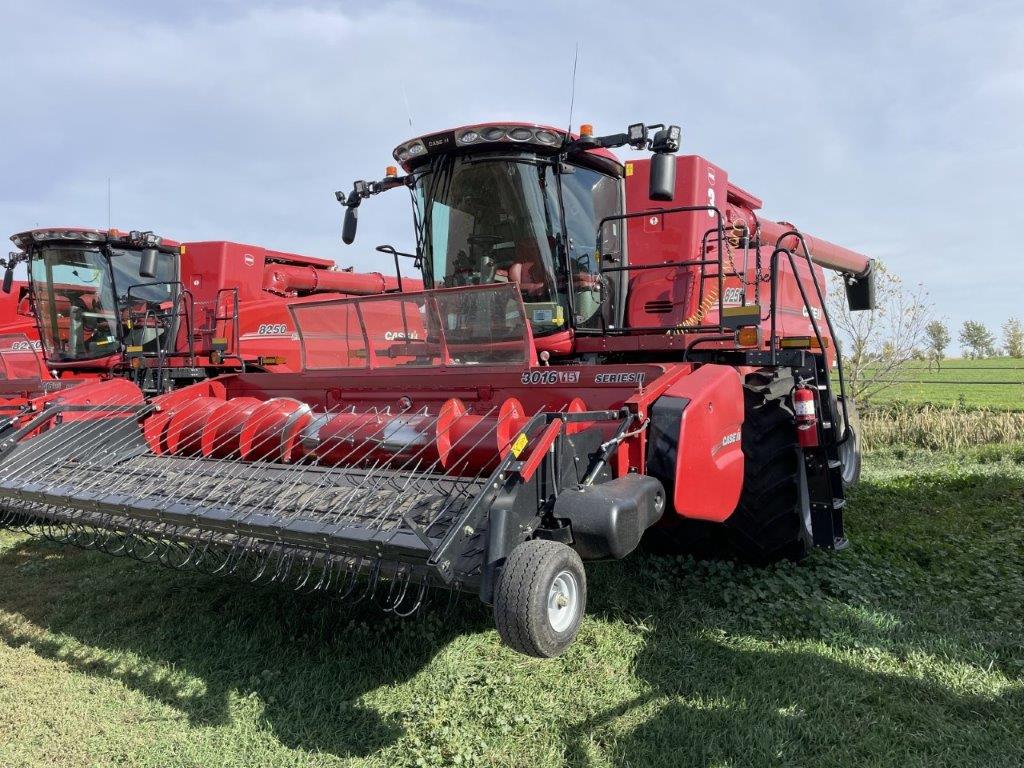 2023 Case 8250 Combine