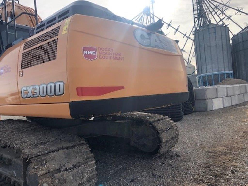 2015 Case CX300D Excavator