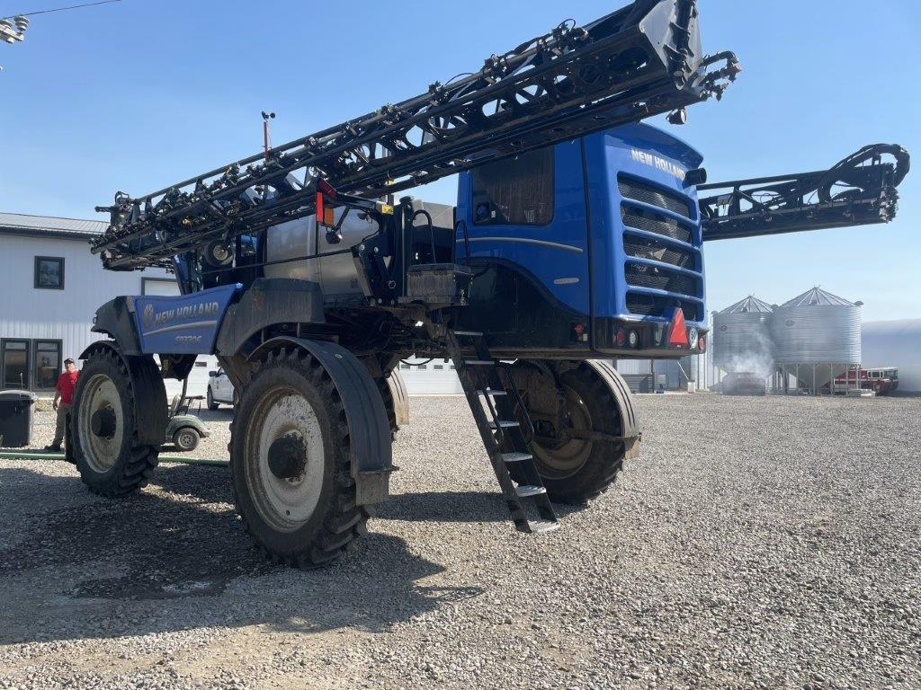 2024 New Holland SP.370F Sprayer/High Clearance