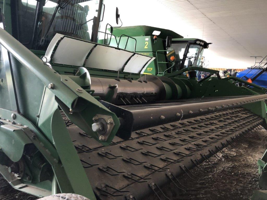 2010 John Deere 9770 Combine