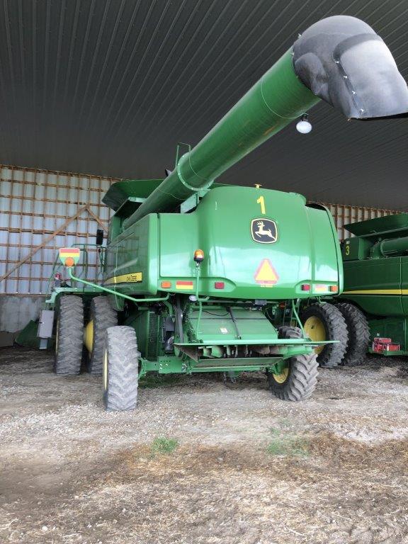 2010 John Deere 9770 Combine
