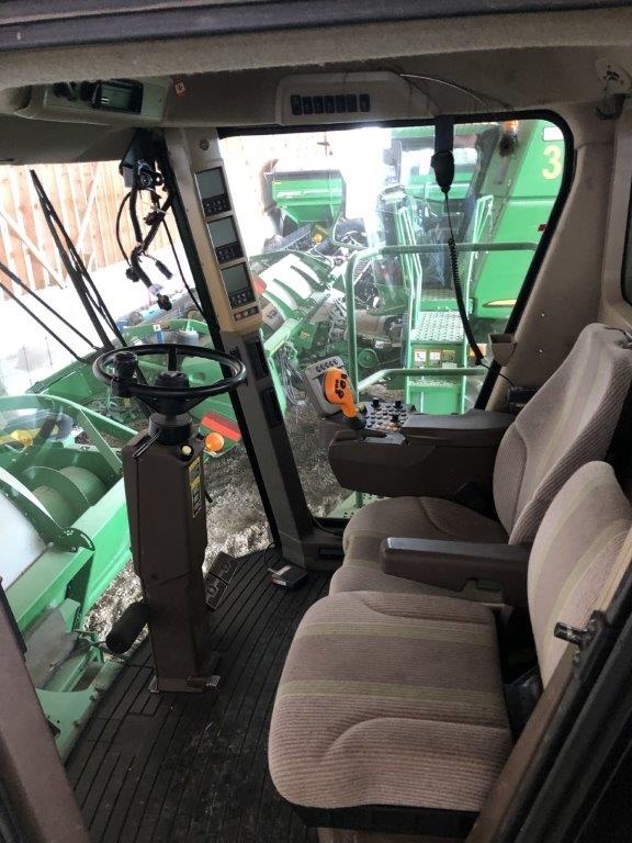 2010 John Deere 9770 Combine