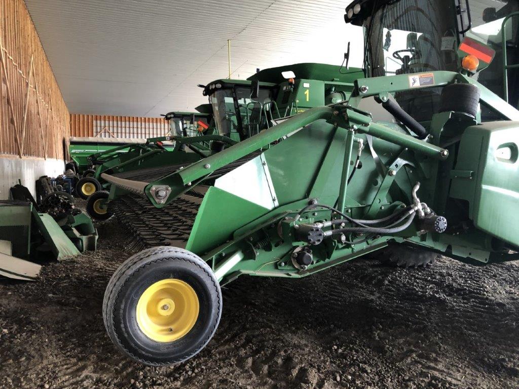 2010 John Deere 9770 Combine