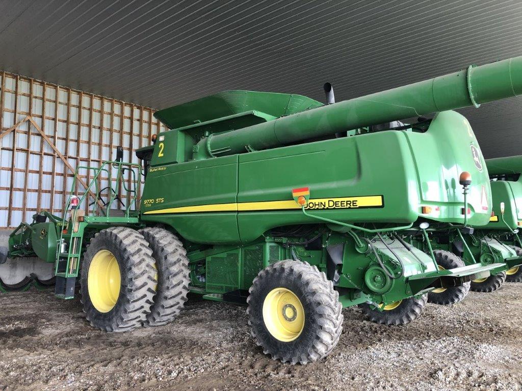 2010 John Deere 9770 Combine
