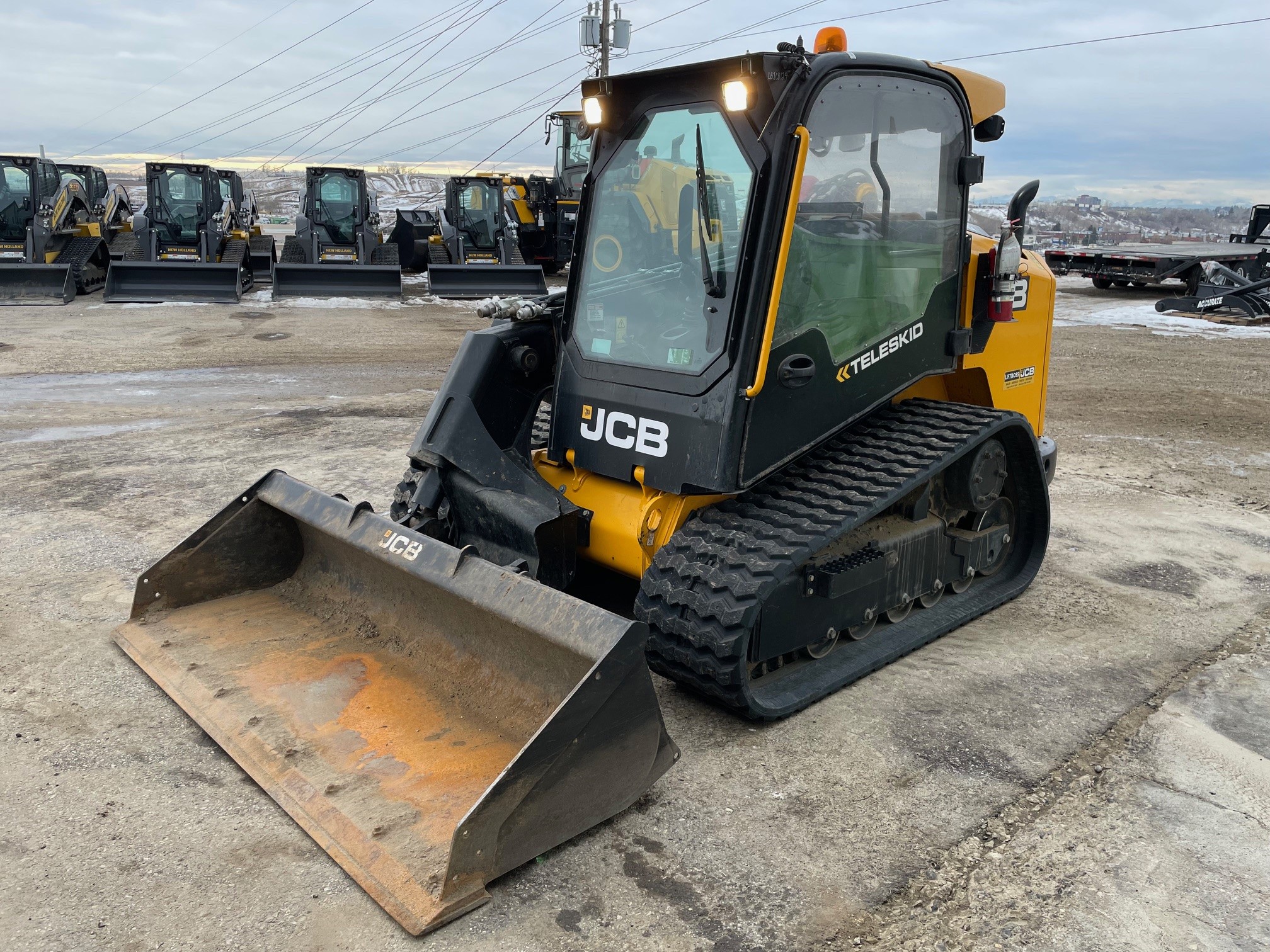 2020 JCB 3TS-8T Compact Track Loader