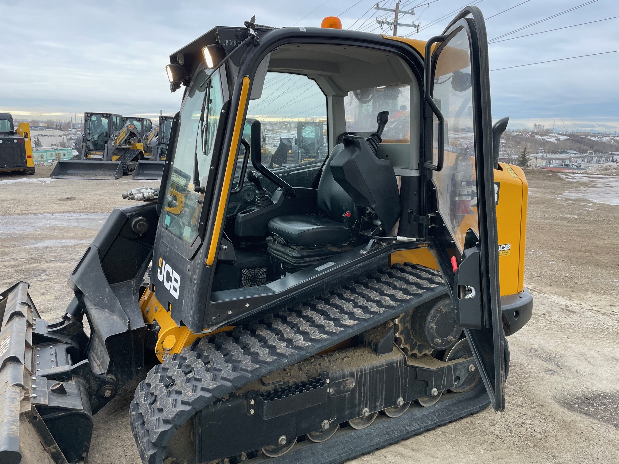 2020 JCB 3TS-8T Compact Track Loader