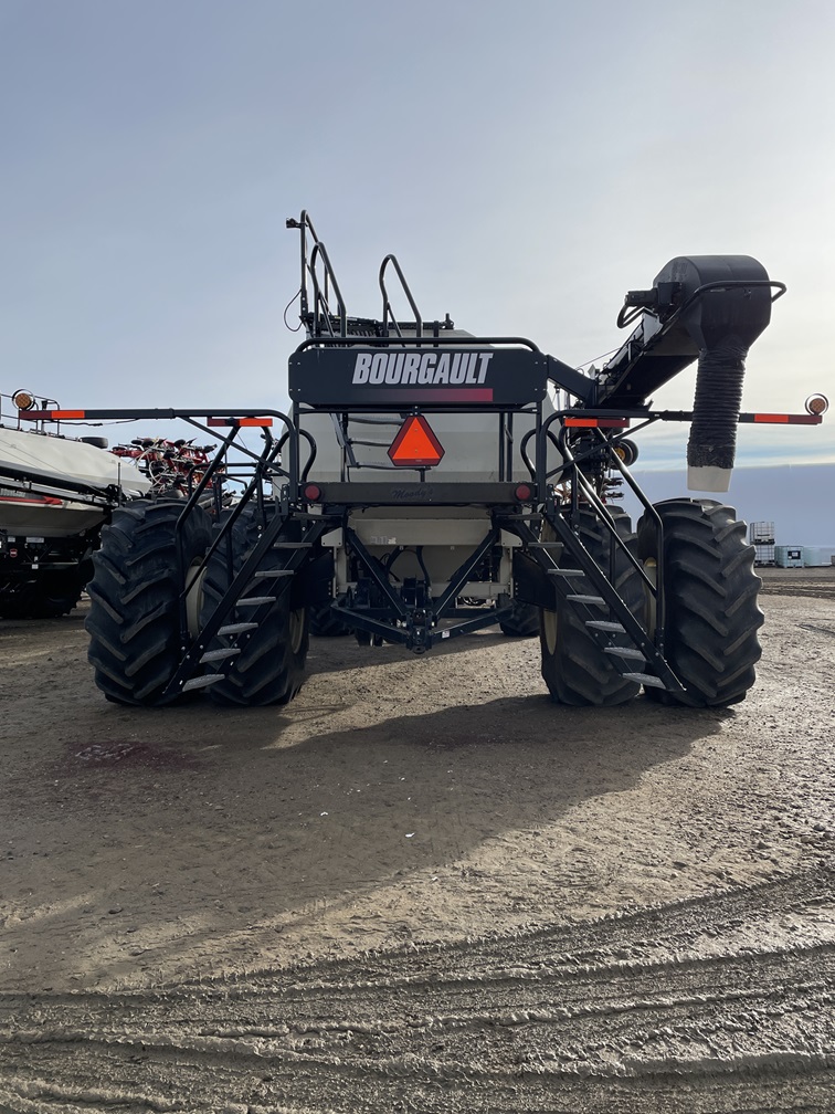 2018 Bourgault 3320-66 Seeding Tool