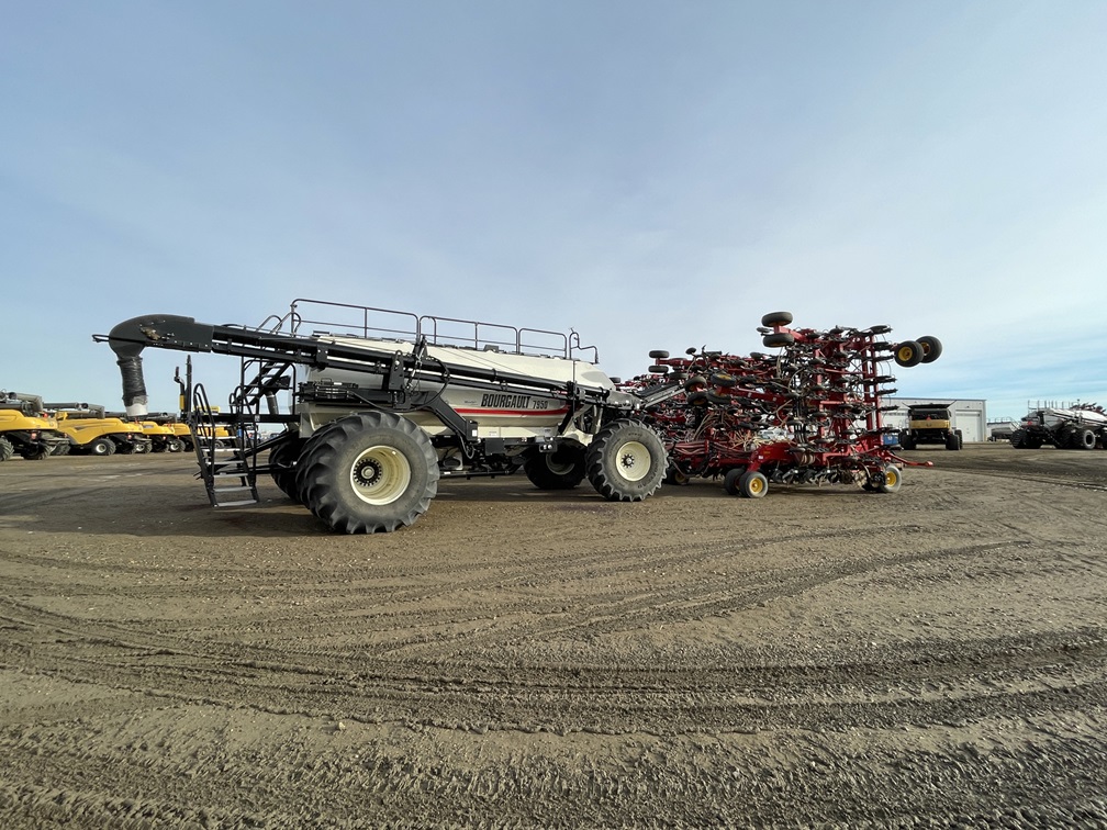 2018 Bourgault 3320-66 Seeding Tool