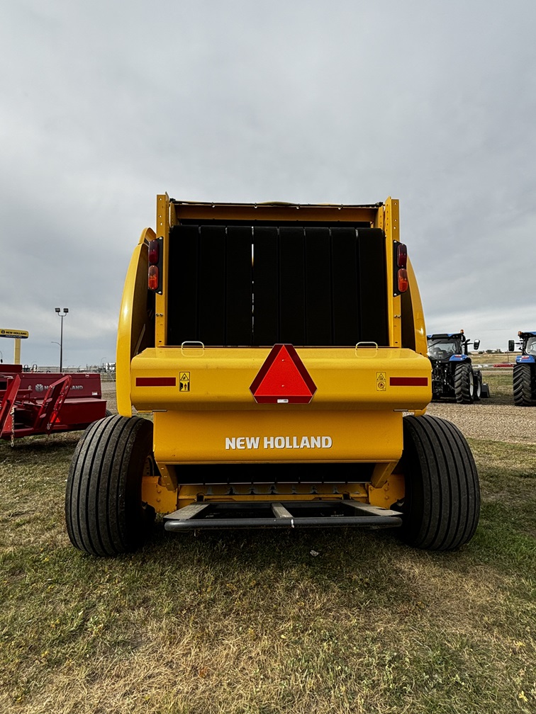 2022 New Holland RB560 Baler/Round