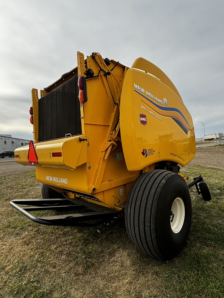 2022 New Holland RB560 Baler/Round