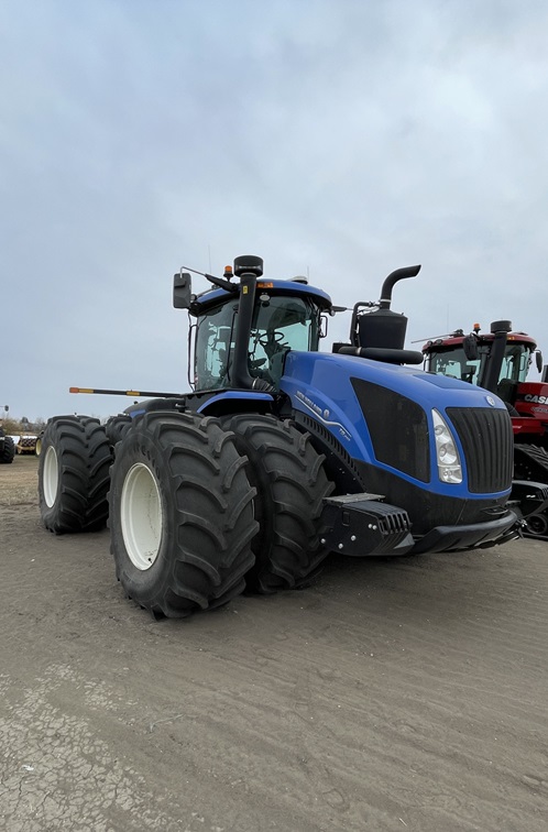 2023 New Holland T9.700 Tractor 4WD