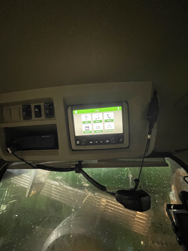 2024 John Deere 8R370 Tractor