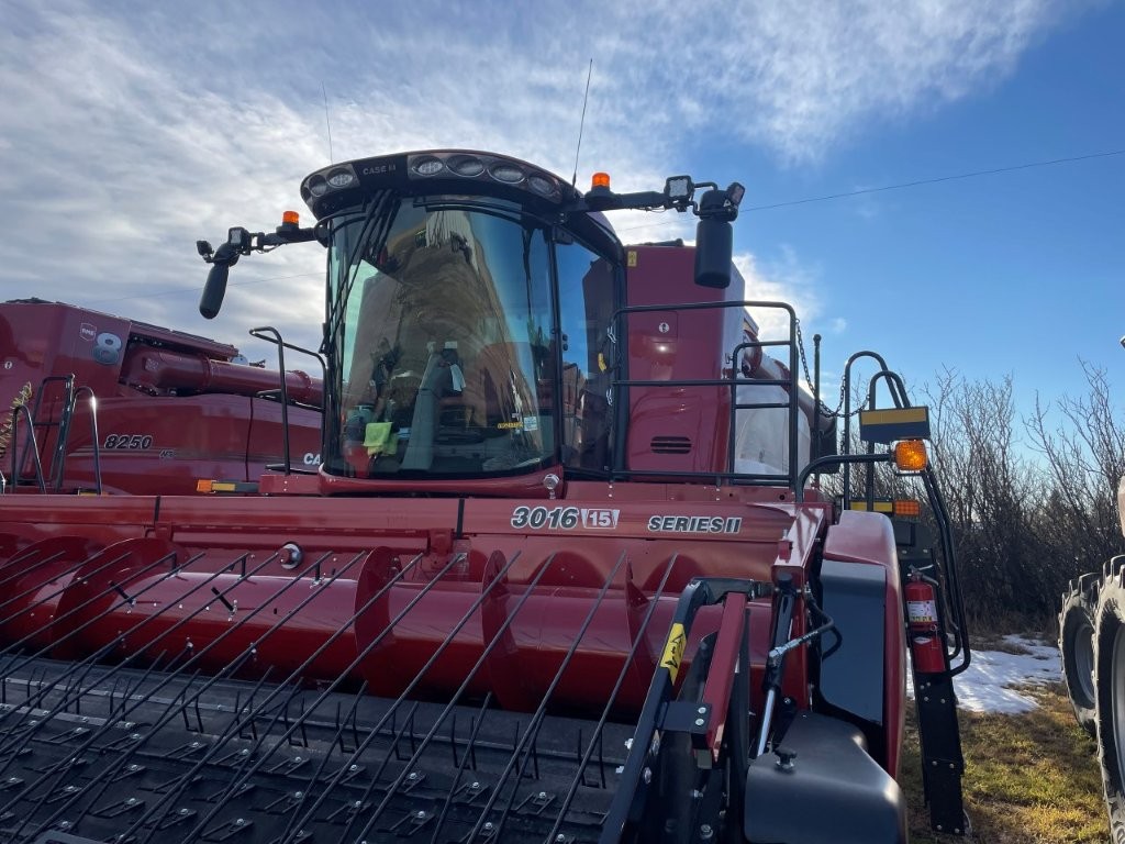 2024 Case 8250 Combine