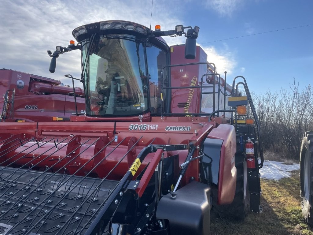 2024 Case 8250 Combine