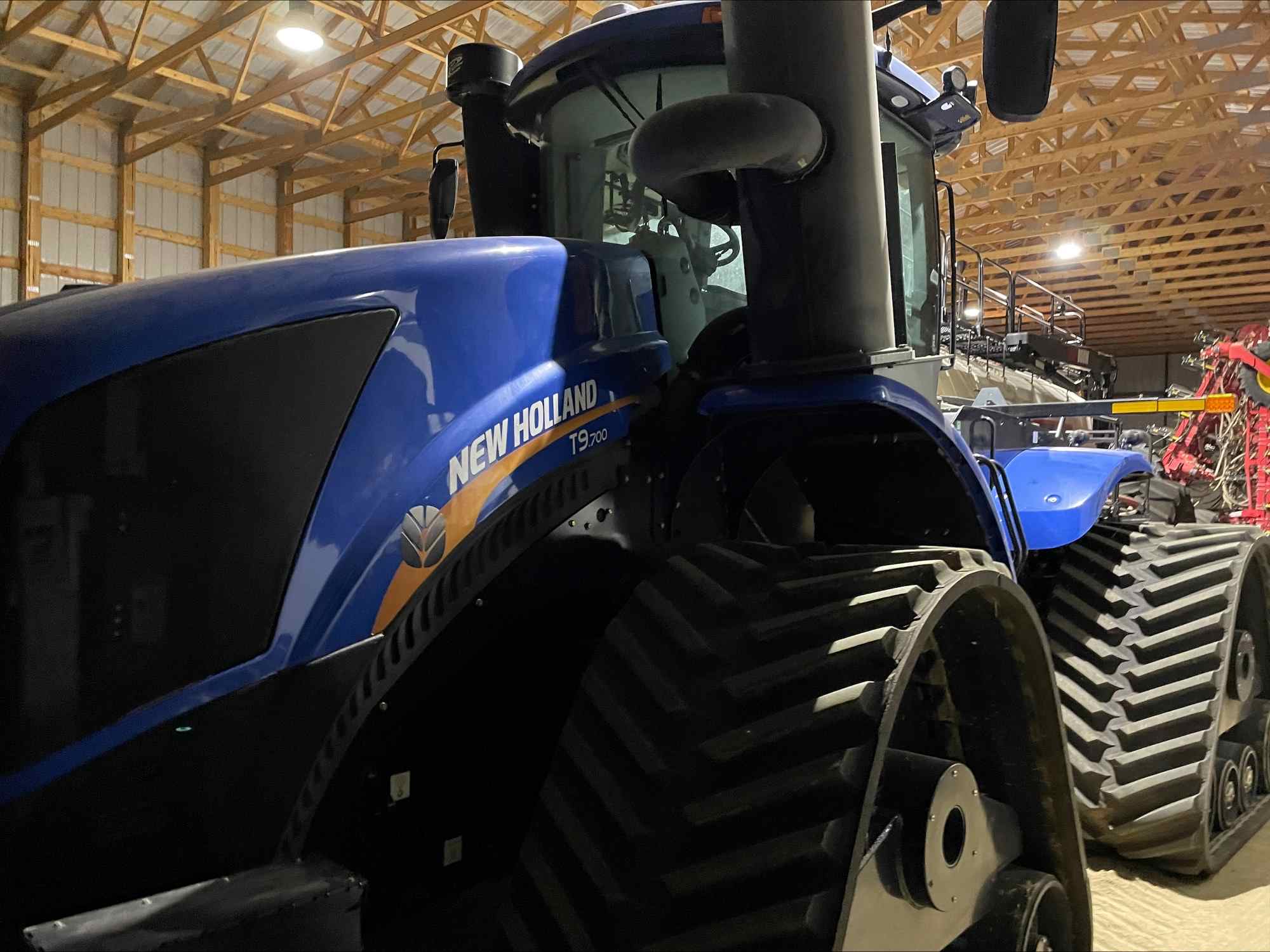 2020 New Holland T9.700Q Tractor Rubber Track