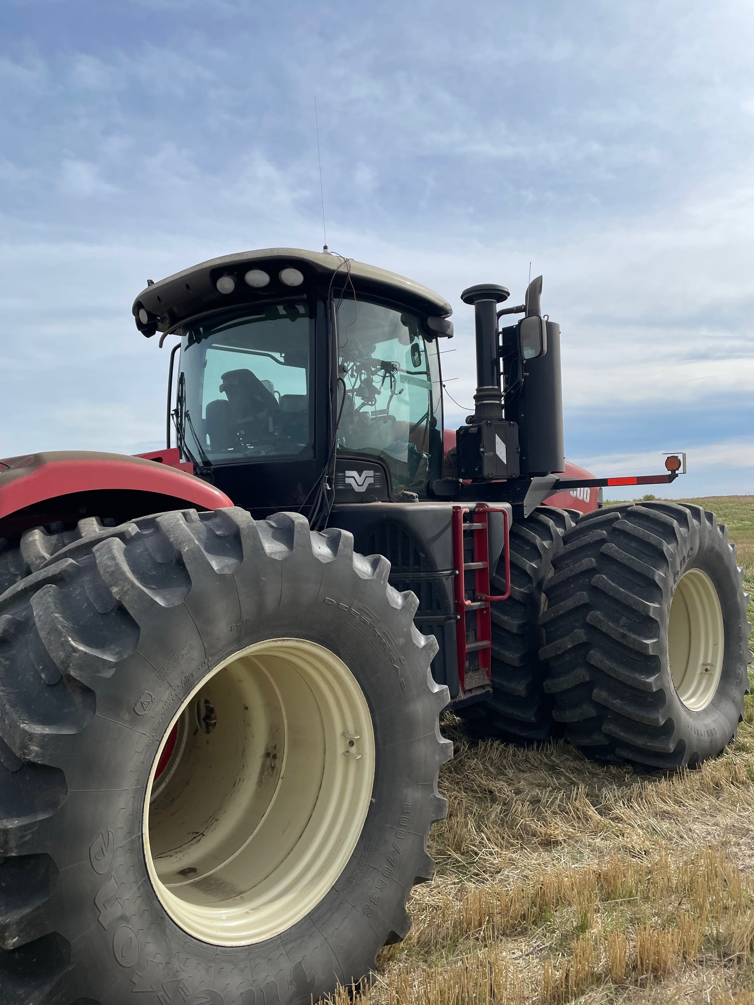 2015 Versatile 500 Tractor 4WD