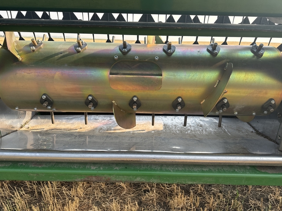 2011 John Deere 635D Header Combine