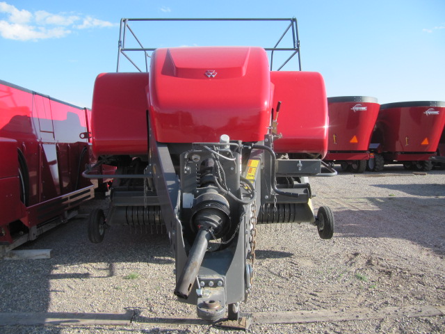 2020 Massey Ferguson 2270 Baler/Big Square