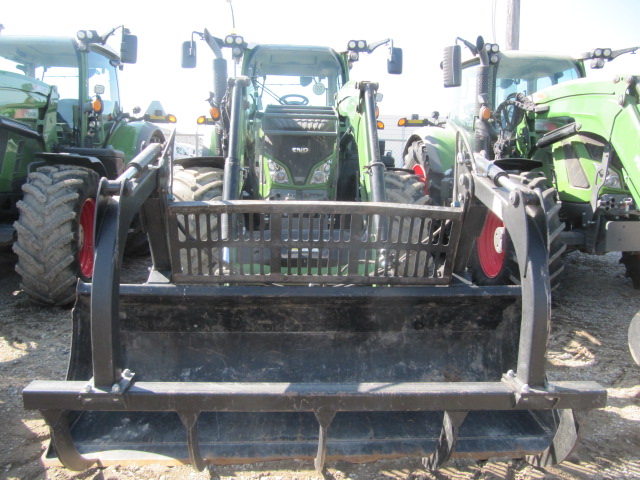 2020 Fendt 724S4 Tractor