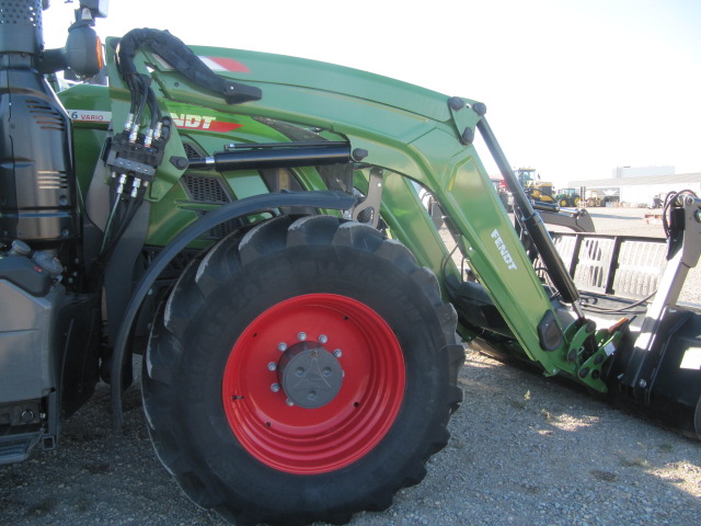 2021 Fendt 716 Gen6 Tractor